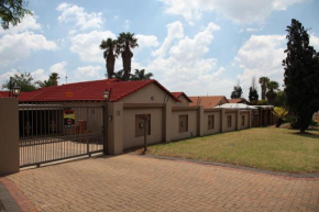 Guest Home KS2E - Self Catering